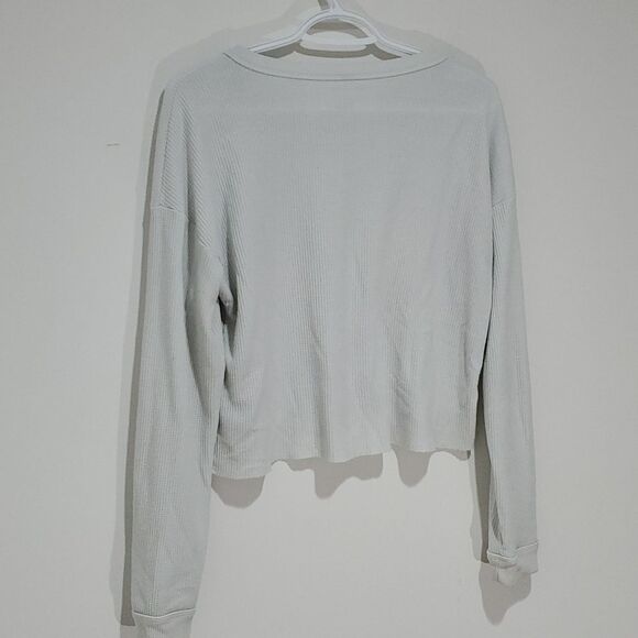 AMEAG Sml Cream Cropped Lite Sweater - Picture 6 of 8